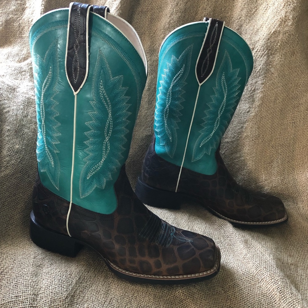 Women’s  Ariat Boots